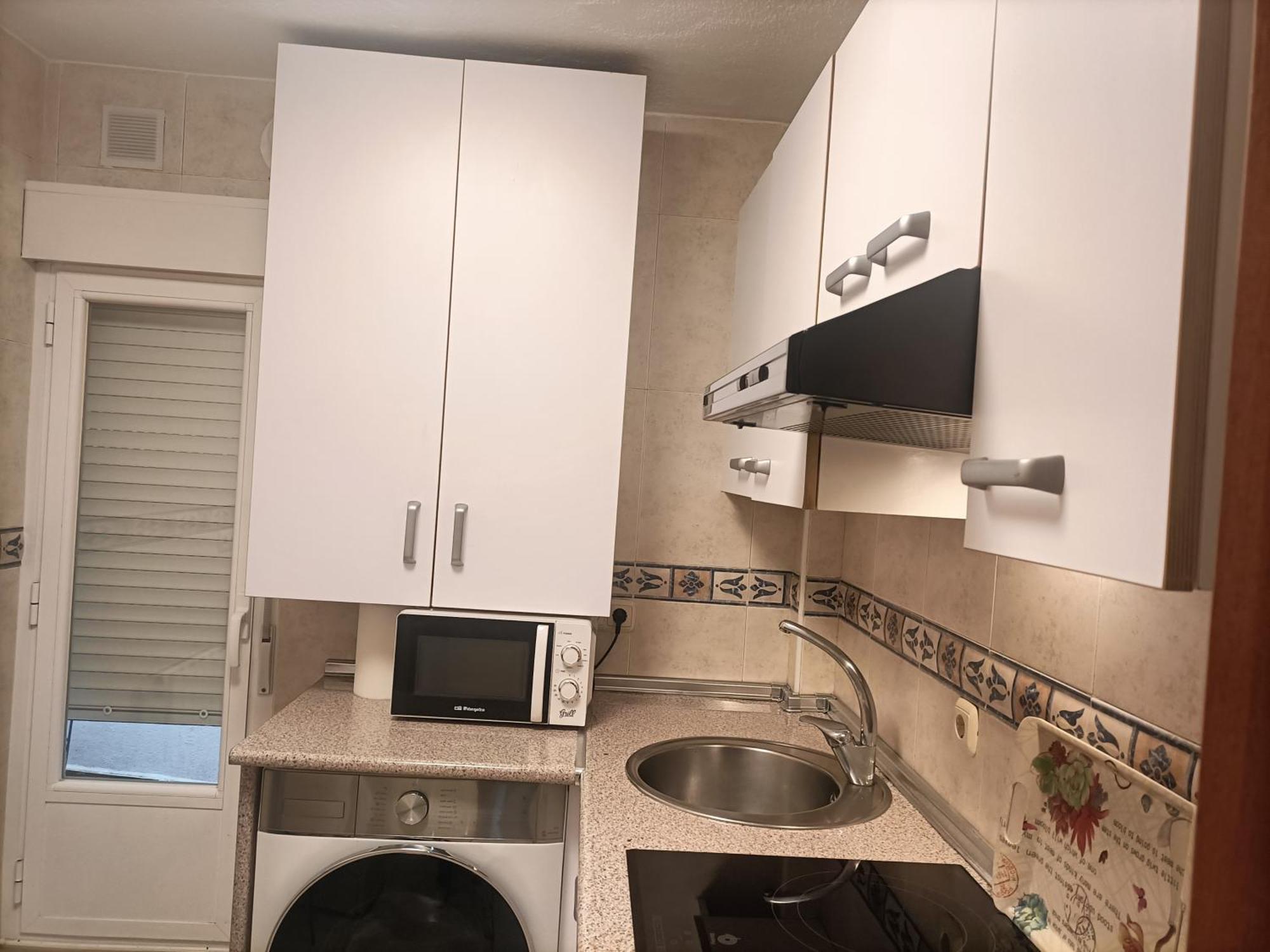 Apartamento Espacioso Frente Al Corte Ingles Con Plaza De Garaje Gratis - Vu75 Salamanca Ngoại thất bức ảnh
